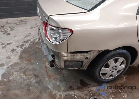 2004 Toyota Corolla Le из США, поврежденный, VIN 2T1BR32E14C262727